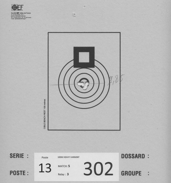 9,85mm første og andre skudd sitter på hver sin side. Da var det bare å putte de 3 andre i midten. Alt for dårlig...