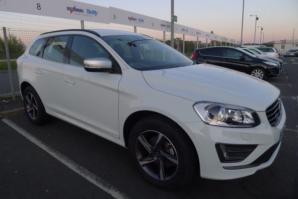 Denne gangen hadde jeg også leiebil. Da Hilux'n vi har leid av Shaun var solgt. Jeg fikk utlevert en Volvo XC60
